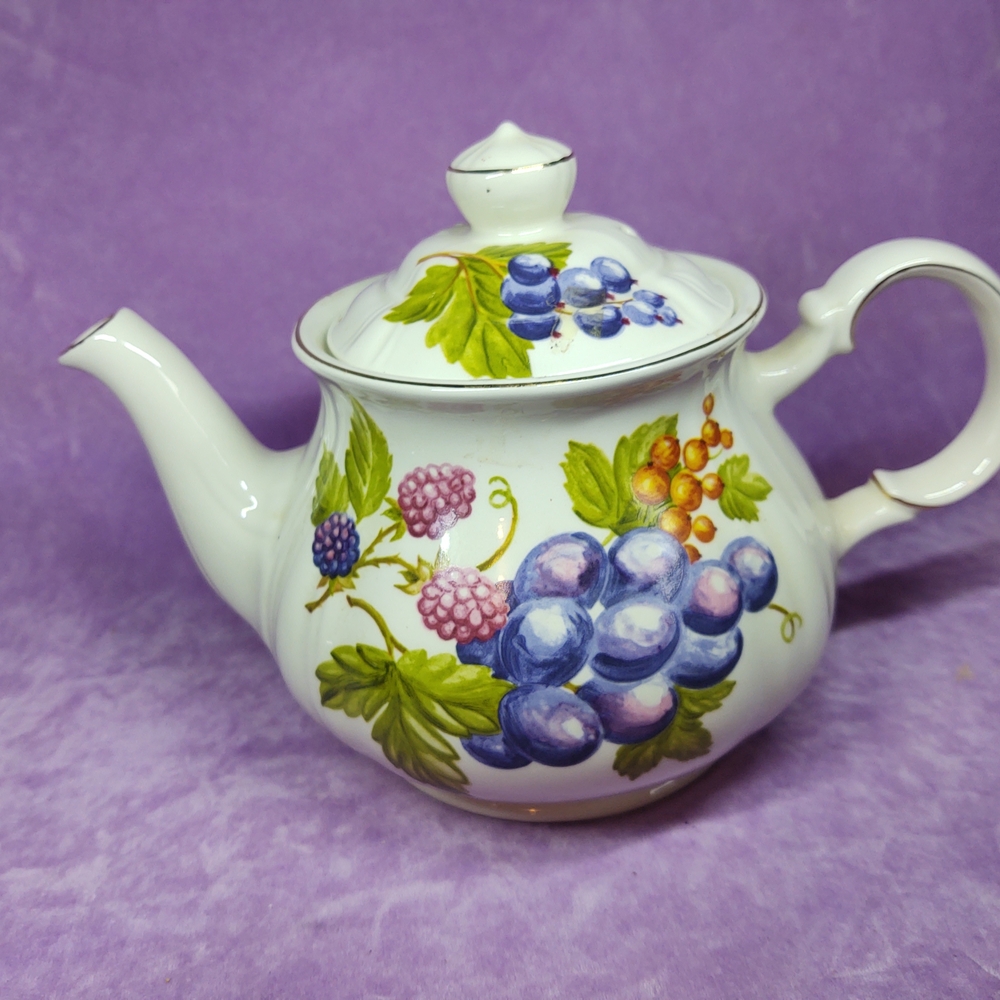 Windsor Floral and Fruit Teapot